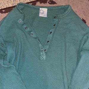 Button up relaxed long sleeve from Offline by Arie